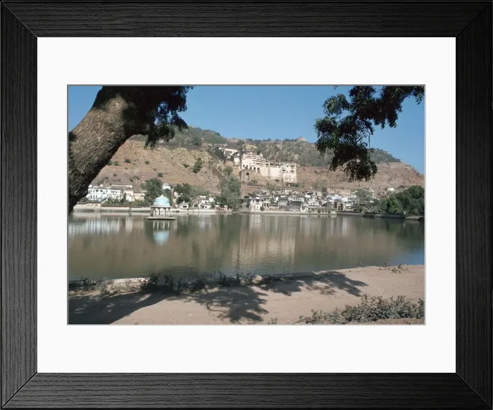 Framed Print : Fort, near Jaipur, Rajasthan, India Framed Print : Fort, near Jaipur, Rajasthan, India