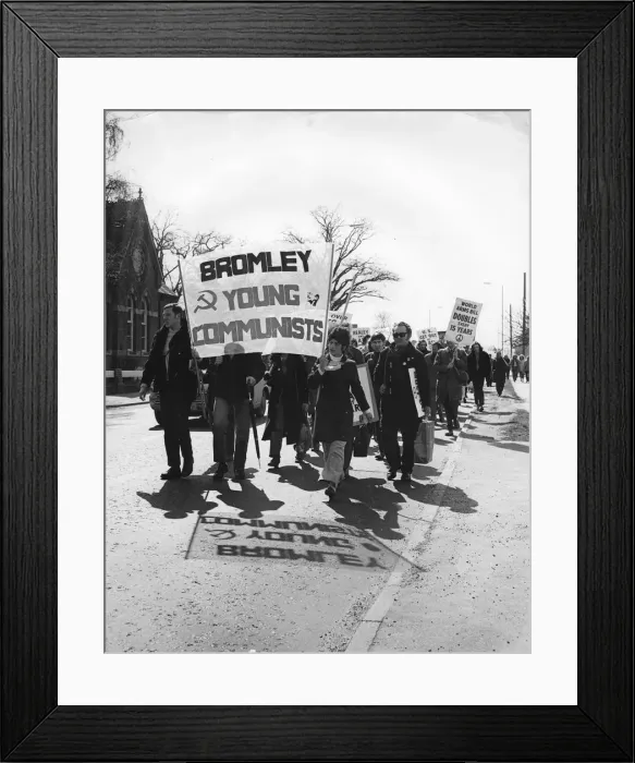 Framed Print : Members of Bromley Young Communists leading a CND demonstration, Horley, Surrey, c1964-1970 Framed Print : Members of Bromley Young Communists leading a CND demonstration, Horley, Surrey, c1964-1970