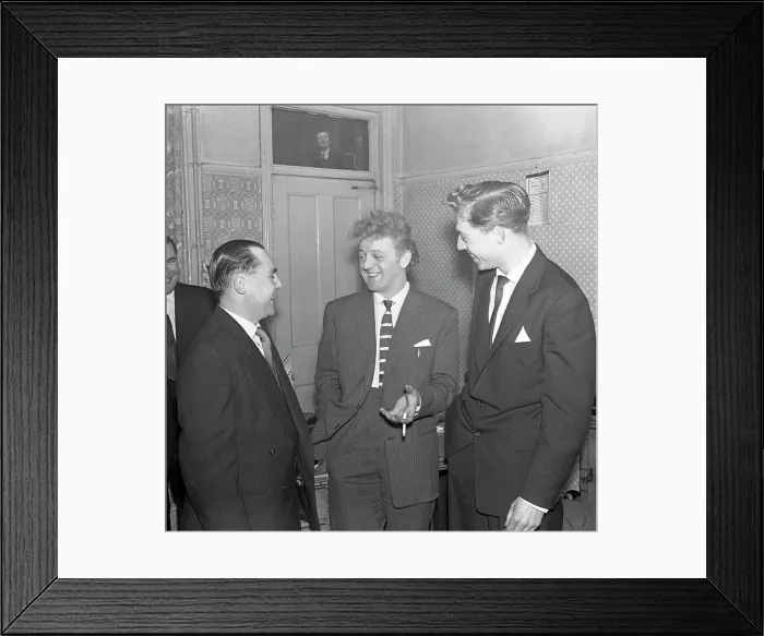 Framed Print : TV and recording star Wee Willie Harris visits South Yorkshire, 1958. Artist Framed Print : TV and recording star Wee Willie Harris visits South Yorkshire, 1958. Artist