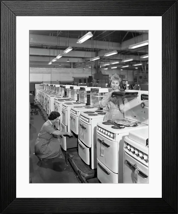 Framed Print : The final stages of cooker assembly at the GEC plant, Swinton, South Yorkshire, 1960 Framed Print : The final stages of cooker assembly at the GEC plant, Swinton, South Yorkshire, 1960