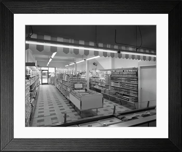 Framed Print : Self service shopping, Carlines store, Goldthorpe, South Yorshire, 1961 Artist: Michael Framed Print : Self service shopping, Carlines store, Goldthorpe, South Yorshire, 1961 Artist: Michael