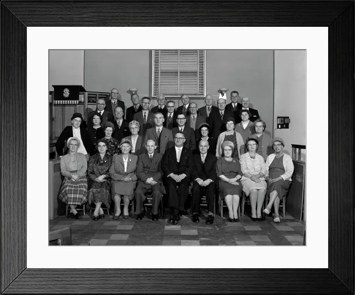 Framed Print : A Wesleyan church congregation, Mexborough, South Yorkshire, 1963 Framed Print : A Wesleyan church congregation, Mexborough, South Yorkshire, 1963