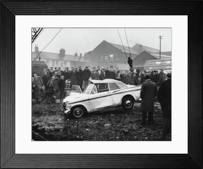 Framed Print : Sunbeam Rapier car accident, Kilnhurst, South Yorkshire, 1964. Artist: Michael Walters Framed Print : Sunbeam Rapier car accident, Kilnhurst, South Yorkshire, 1964. Artist: Michael Walters