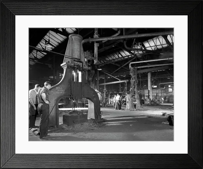 Framed Print : Forge in action at Edgar Allens steel foundry, Sheffield, South Yorkshire, 1963 Framed Print : Forge in action at Edgar Allens steel foundry, Sheffield, South Yorkshire, 1963