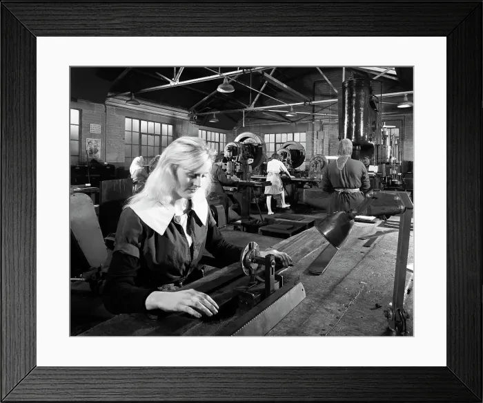Framed Print : Female workers sharpening saw blades at Slack Sellars & Co, Sheffield, South Yorkshire, 1963 Framed Print : Female workers sharpening saw blades at Slack Sellars & Co, Sheffield, South Yorkshire, 1963