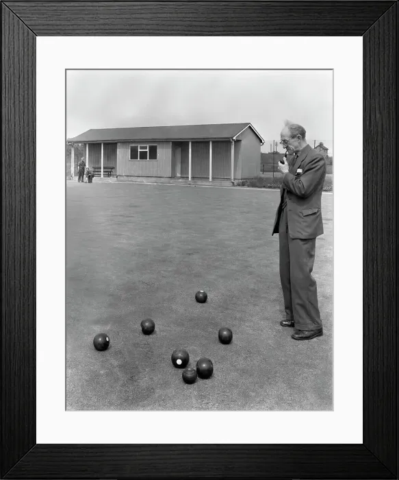 Framed Print : Miners social club bowling green, Featherstone, West Yorkshire, 1959 Framed Print : Miners social club bowling green, Featherstone, West Yorkshire, 1959