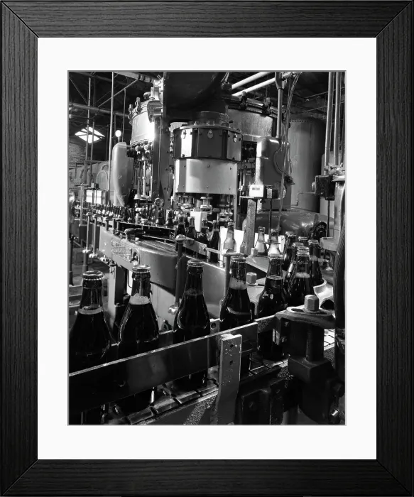 Framed Print : Beer bottles being filled at Ward & Sons, Swinton, South Yorkshire, 1960. Artist Framed Print : Beer bottles being filled at Ward & Sons, Swinton, South Yorkshire, 1960. Artist