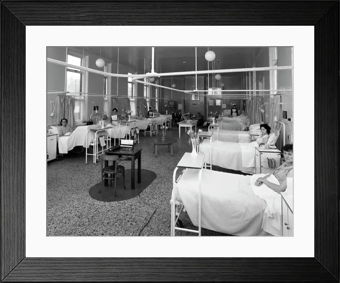 Framed Print : Patients on a womens surgical ward, Montague Hospital, Mexborough, South Yorkshire, 1968 Framed Print : Patients on a womens surgical ward, Montague Hospital, Mexborough, South Yorkshire, 1968