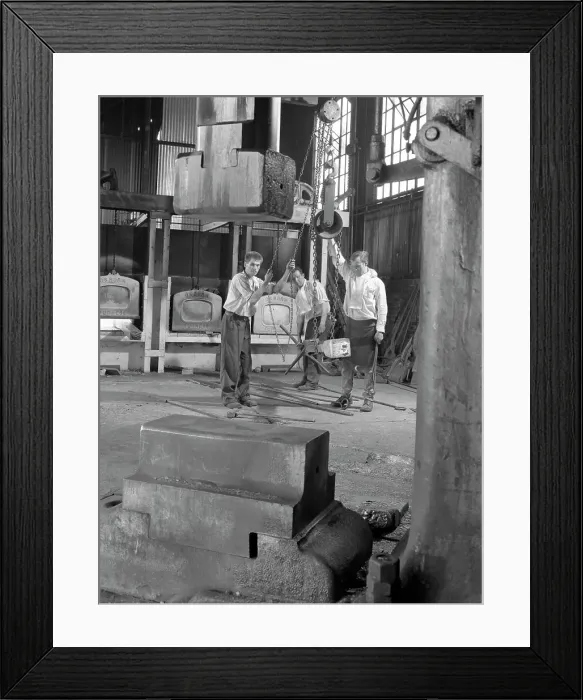 Framed Print : Hot iron ready for forging, J Beardshaw & Sons, Sheffield, South Yorkshire, 1963 Framed Print : Hot iron ready for forging, J Beardshaw & Sons, Sheffield, South Yorkshire, 1963
