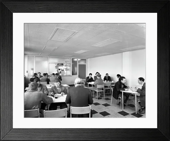 Framed Print : Canteen at Spillers Animal Foods, Gainsborough, Lincolnshire, 1961 Framed Print : Canteen at Spillers Animal Foods, Gainsborough, Lincolnshire, 1961