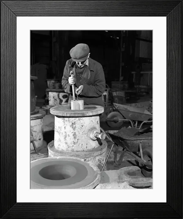 Framed Print : Moulding in the Wombwell Foundry, South Yorkshire, 1963. Artist: Michael Walters Framed Print : Moulding in the Wombwell Foundry, South Yorkshire, 1963. Artist: Michael Walters