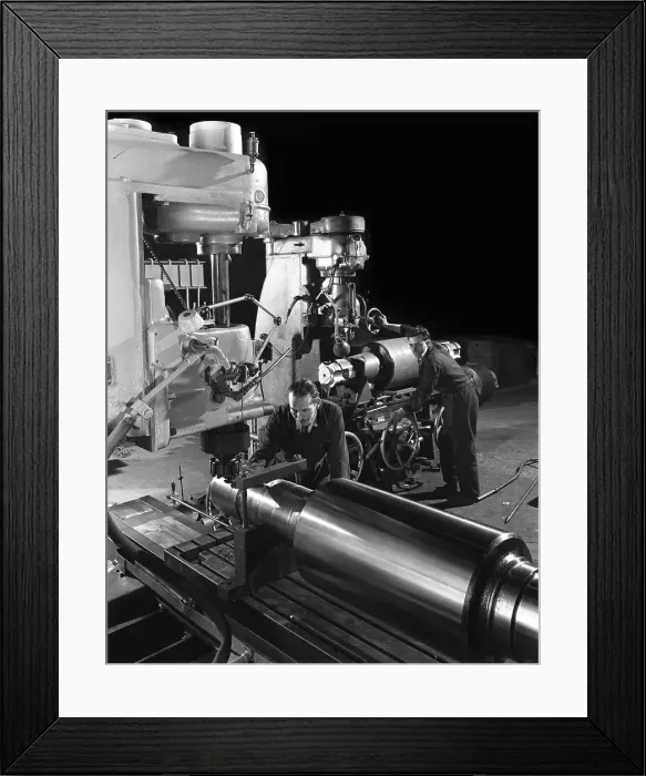 Framed Print : Machining a five foot roller on a lathe at Wombwell Foundry, South Yorkshire, 1963 Framed Print : Machining a five foot roller on a lathe at Wombwell Foundry, South Yorkshire, 1963