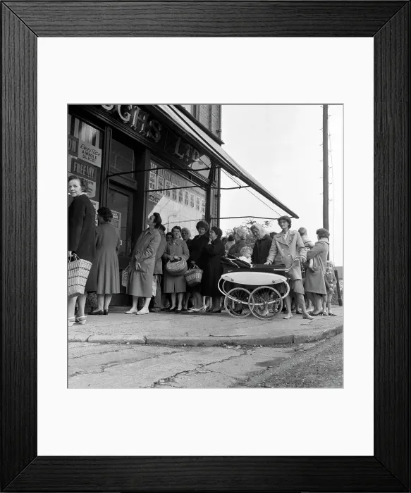 Framed Print : Opening of Broughs supermarket, Thurnscoe, South Yorkshire, 1963 Framed Print : Opening of Broughs supermarket, Thurnscoe, South Yorkshire, 1963