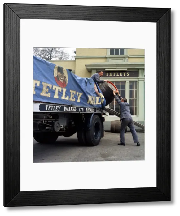 Framed Print : Draymen from Tetley & Walker, Leeds, West Yorkshire, 1969. Artist: Michael Walters Framed Print : Draymen from Tetley & Walker, Leeds, West Yorkshire, 1969. Artist: Michael Walters