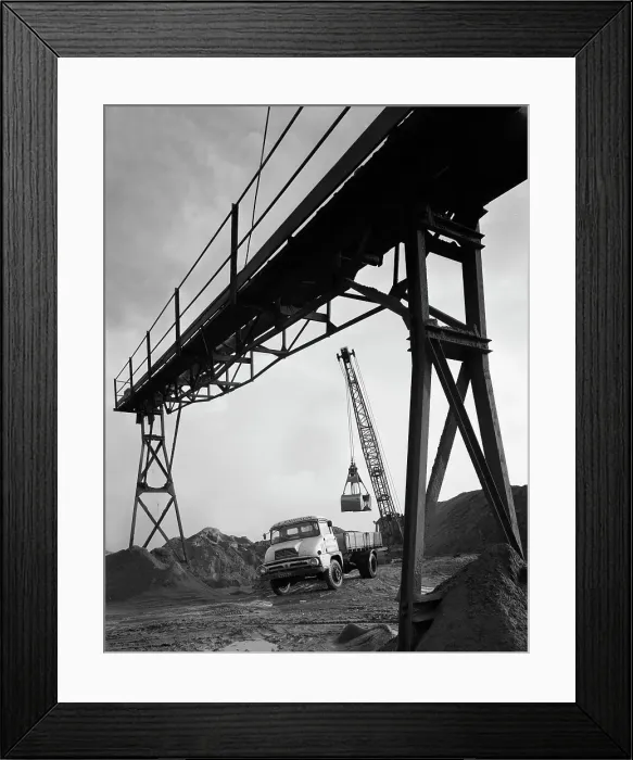 Framed Print : Loading a Ford Thames Trader tipper lorry, Finningley, near Doncaster, South Yorkshire, 1966 Framed Print : Loading a Ford Thames Trader tipper lorry, Finningley, near Doncaster, South Yorkshire, 1966