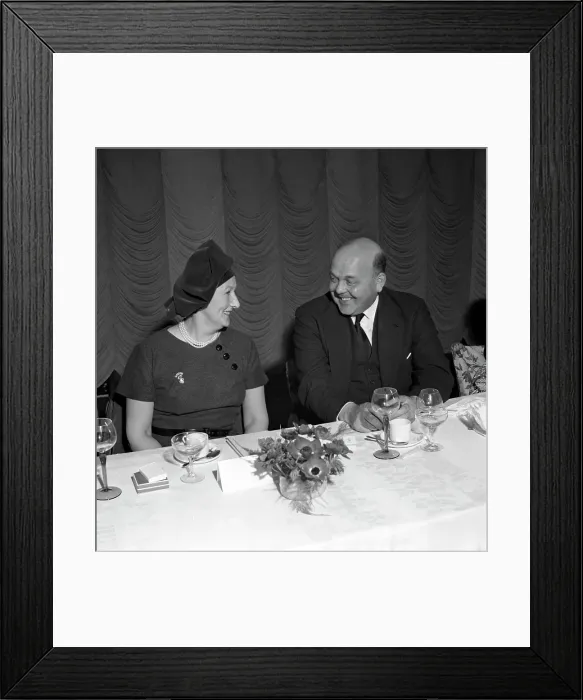Framed Print : Chatting after dinner at a social function at Spillers Foods, Gainsborough, Lincolnshire, 1962