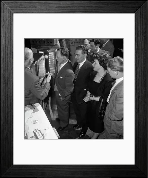 Framed Print : Viewing new barbeque ovens, Wilsic, near Doncaster, South Yorkshire, 1961. Artist Framed Print : Viewing new barbeque ovens, Wilsic, near Doncaster, South Yorkshire, 1961. Artist