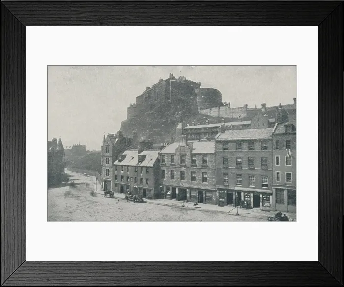 Framed Print : Edinburgh Castle, 1910. Artist: Photochrom Co Ltd of London Framed Print : Edinburgh Castle, 1910. Artist: Photochrom Co Ltd of London