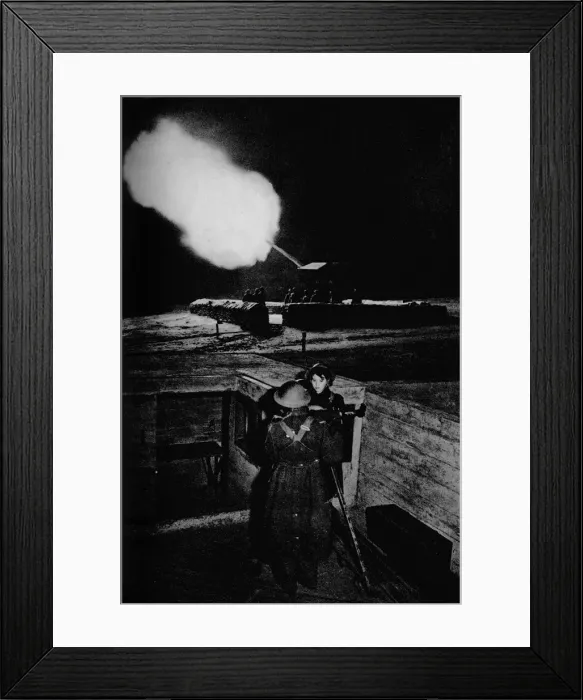 Framed Print : Anti-aircraft women of the ATS operating an identification telescope, 1943