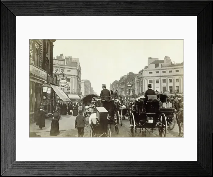 Framed Print : Regent Circus, London, c1880 Framed Print : Regent Circus, London, c1880