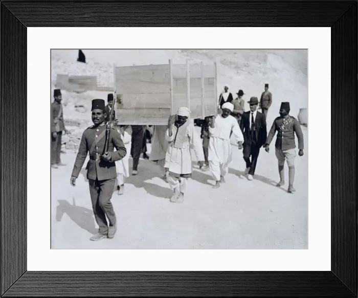 Framed Print : A chariot being removed from Tutankhamuns tomb, Valley of the Kings, Egypt, 1920s