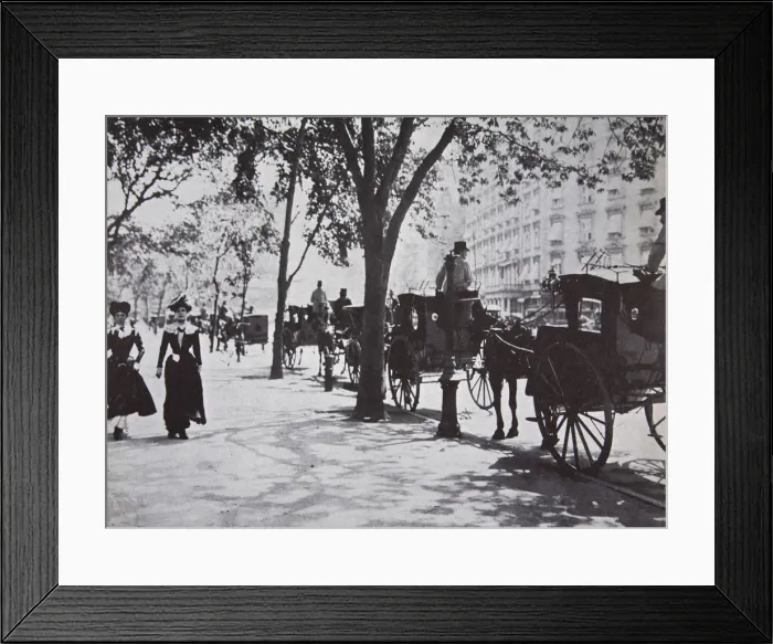 Framed Print : Street scene, New York City, USA, early 1900s Framed Print : Street scene, New York City, USA, early 1900s
