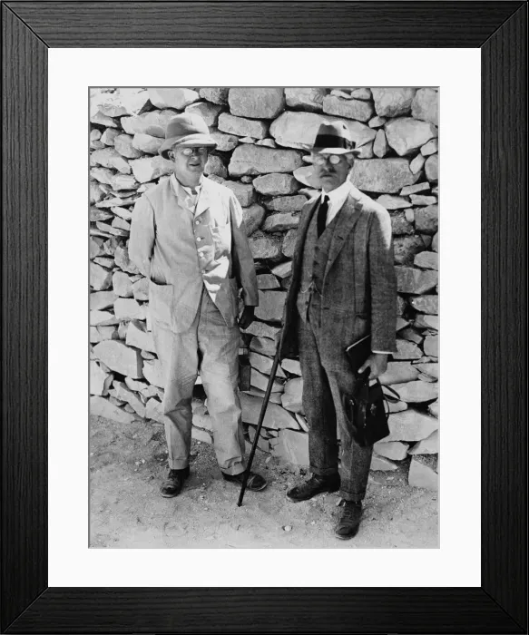 Framed Print : The unofficial opening of the inner chamber of the tomb of Tutankhamun, Egypt, 1922 Framed Print : The unofficial opening of the inner chamber of the tomb of Tutankhamun, Egypt, 1922