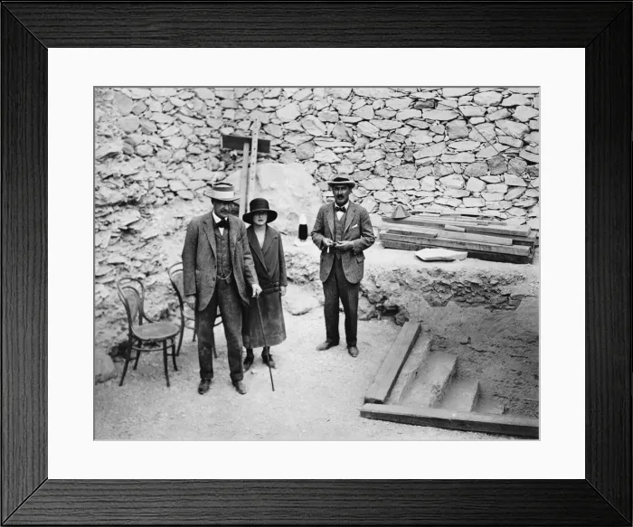 Framed Print : Lord Carnavons first visit to the Valley of the Kings, Egypt, 1922 Framed Print : Lord Carnavons first visit to the Valley of the Kings, Egypt, 1922