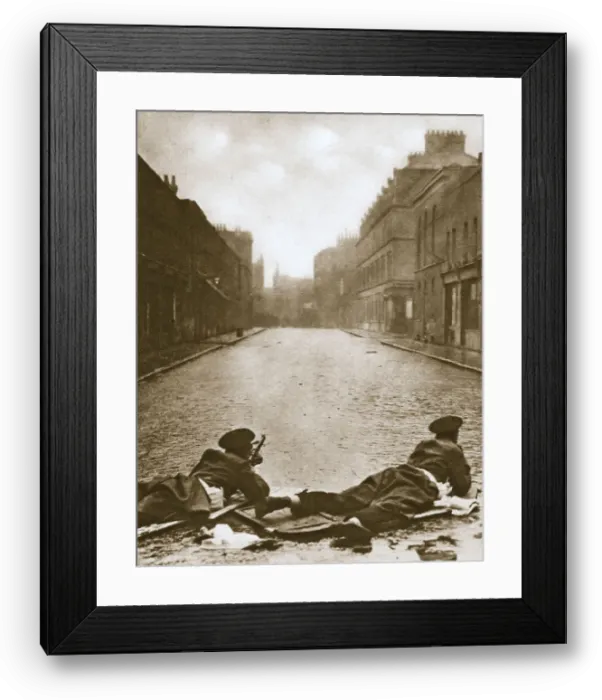 Framed Print : Scots Guards keeping guard on Sydney Street, London, 1911 Framed Print : Scots Guards keeping guard on Sydney Street, London, 1911