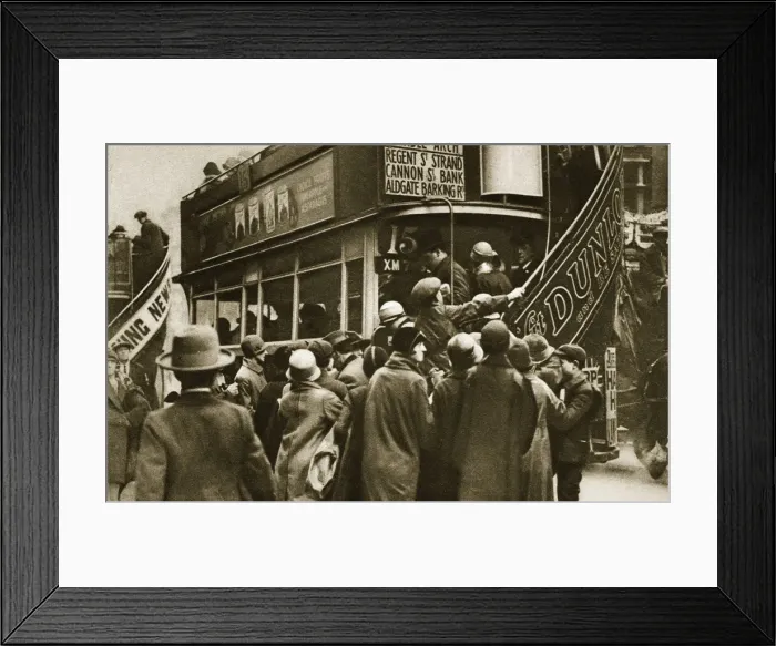 Framed Print : Londoners rushing for a bus on Ludgate Hill, c1920s(?) Framed Print : Londoners rushing for a bus on Ludgate Hill, c1920s(?)