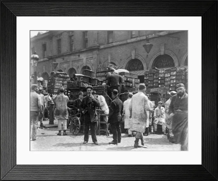Framed Print : Billingsgate Market, London, 1893. Artist: Paul Martin Framed Print : Billingsgate Market, London, 1893. Artist: Paul Martin