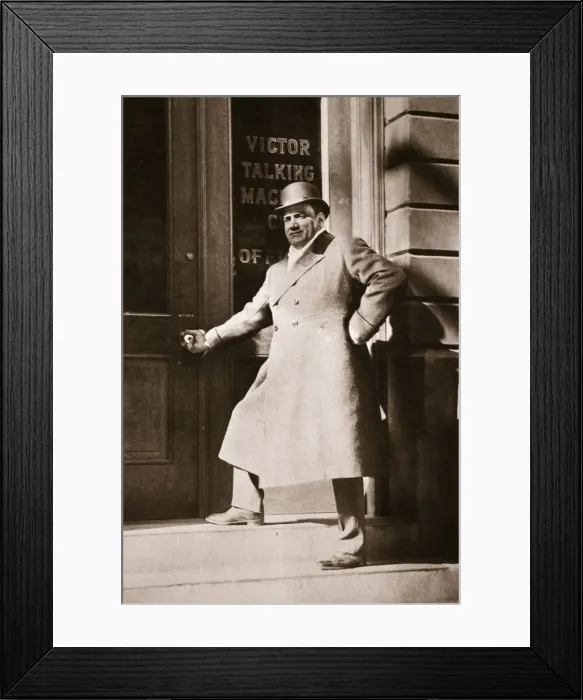 Framed Print : Enrico Caruso, Italian opera singer, USA, 6 November, 1909 Framed Print : Enrico Caruso, Italian opera singer, USA, 6 November, 1909