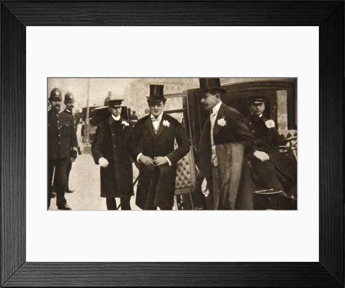 Framed Print : Winston Churchill arriving at the doors of St Margarets, Westminster, on his wedding day, 1908 Framed Print : Winston Churchill arriving at the doors of St Margarets, Westminster, on his wedding day, 1908