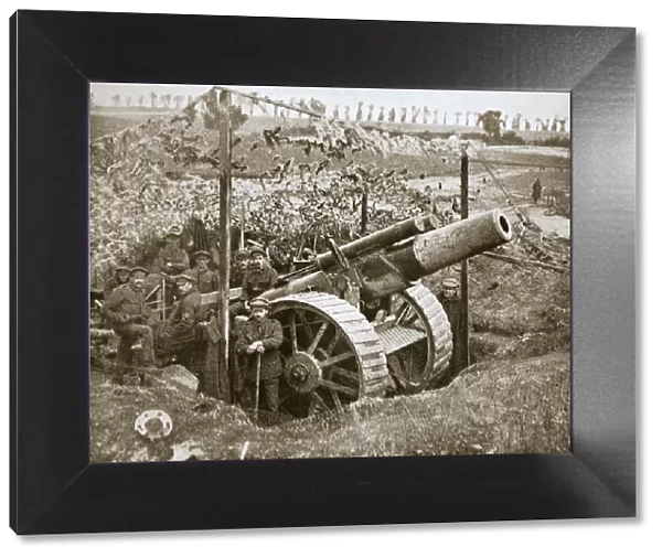 A heavy howitzer, Somme campaign, France, World War I, 1916