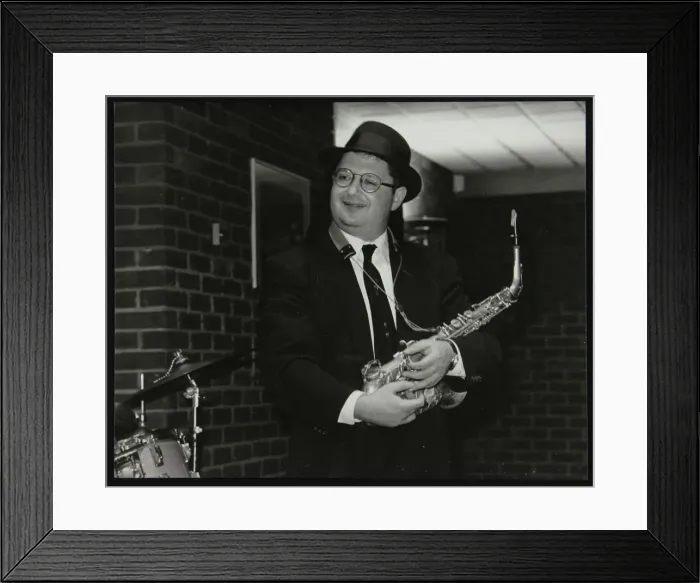Framed Print : American alto saxophonist Michael Hashim at The Fairway, Welwyn Garden City, Hertfordshire, 1997 Framed Print : American alto saxophonist Michael Hashim at The Fairway, Welwyn Garden City, Hertfordshire, 1997