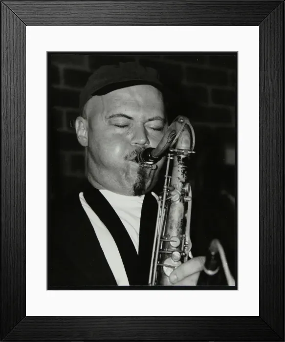 Framed Print : Tenor saxophonist Dale Barlow playing at The Fairway, Welwyn Garden City, Hertfordshire, 1996 Framed Print : Tenor saxophonist Dale Barlow playing at The Fairway, Welwyn Garden City, Hertfordshire, 1996