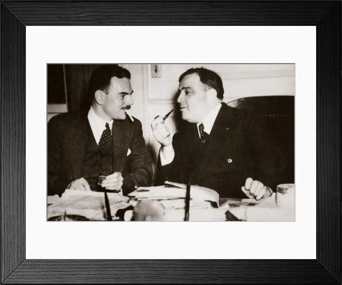 Framed Print : Thomas E Dewey with Fiorello H La Guardia, Mayor of New York, late 1930s Framed Print : Thomas E Dewey with Fiorello H La Guardia, Mayor of New York, late 1930s