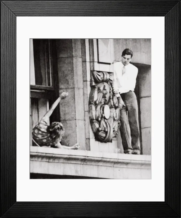 Framed Print : John Warde, out on a ledge on the 17th floor of the Hotel Gotham, New York, USA, 1938 Framed Print : John Warde, out on a ledge on the 17th floor of the Hotel Gotham, New York, USA, 1938
