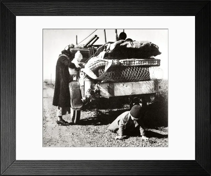 Framed Print : Example of the way that Okies travelled west, 1937 Framed Print : Example of the way that Okies travelled west, 1937