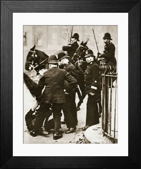 Framed Print : Police arresting a group of hunger marchers in London, 1932 Framed Print : Police arresting a group of hunger marchers in London, 1932