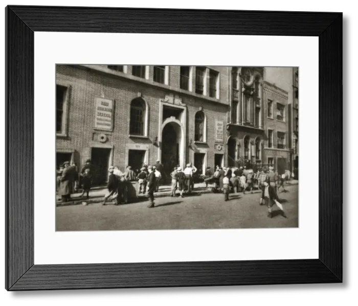 Framed Print : George Washington High School, Henry Street, Lower East Side, New York, USA, c1932-c1933 Framed Print : George Washington High School, Henry Street, Lower East Side, New York, USA, c1932-c1933