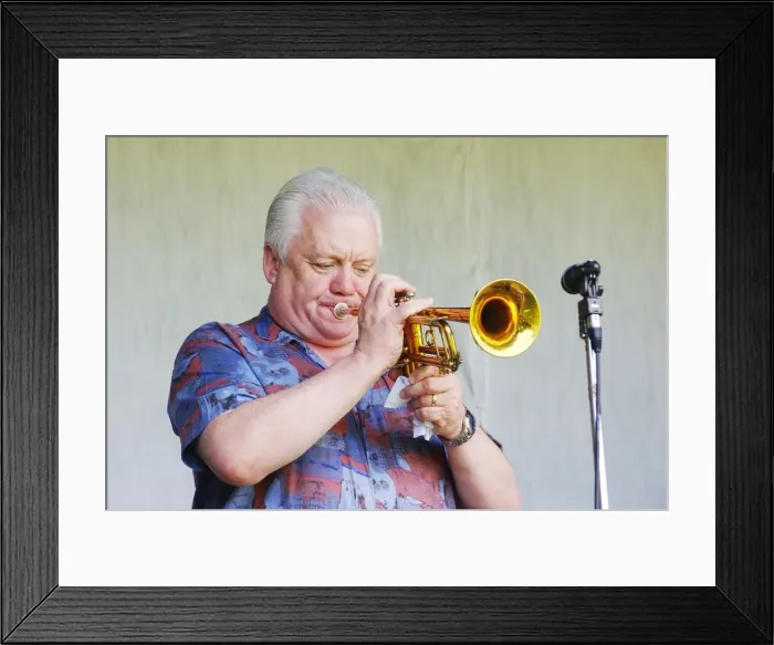 Framed Print : Bruce Adams, Daneby Hall, Fordcombe, Kent, c2006. Artist: Brian O Connor Framed Print : Bruce Adams, Daneby Hall, Fordcombe, Kent, c2006. Artist: Brian O Connor