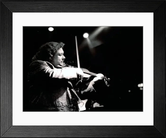 Framed Print : Roby Lakatos, Ronnie Scotts, London, 2006. Artist: Brian O Connor Framed Print : Roby Lakatos, Ronnie Scotts, London, 2006. Artist: Brian O Connor