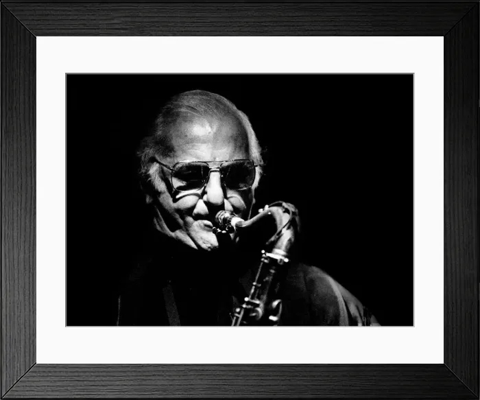 Framed Print : Ronnie Scott, Ronnie Scotts, London, 1992. Artist: Brian O Connor Framed Print : Ronnie Scott, Ronnie Scotts, London, 1992. Artist: Brian O Connor