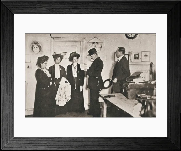 Framed Print : Arrest of leading suffragettes, London, 13 October 1908 Framed Print : Arrest of leading suffragettes, London, 13 October 1908