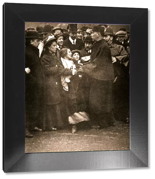 The arrest of suffragette Dora Marsden, 30 March 1909