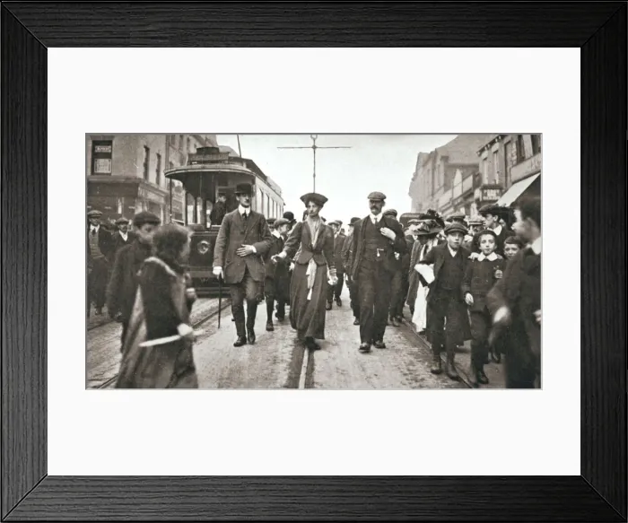 Framed Print : Lady Constance Lytton, British suffragette, Newcastle, 9 October 1909 Framed Print : Lady Constance Lytton, British suffragette, Newcastle, 9 October 1909
