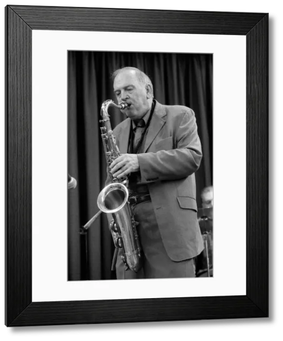 Framed Print : Duncan Lamont, Watermill Jazz Club, Dorking, Surrey, Aug 2002. Artist: Brian O Connor Framed Print : Duncan Lamont, Watermill Jazz Club, Dorking, Surrey, Aug 2002. Artist: Brian O Connor