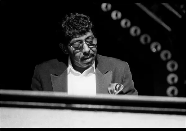 Jimmy McGriff, Top Rank Suite, Brighton, May 1989. Artist: Brian O Connor
