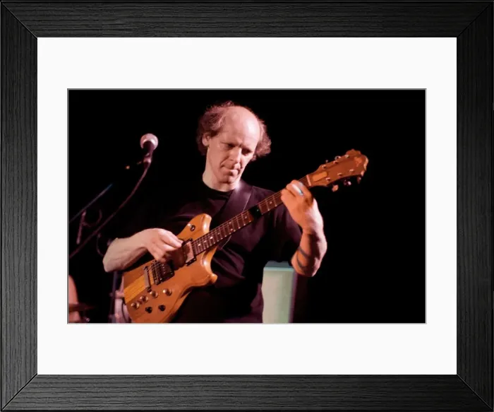 Framed Print : Peter Oxley, Studio Hawth, Crawley, May 2004. Artist: Brian O Connor Framed Print : Peter Oxley, Studio Hawth, Crawley, May 2004. Artist: Brian O Connor